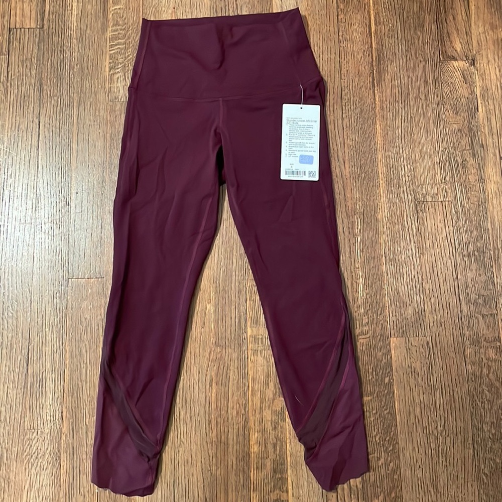 NWT Lululemon Wunder Under High Rise Crop (23”) with Scalloped Hem
